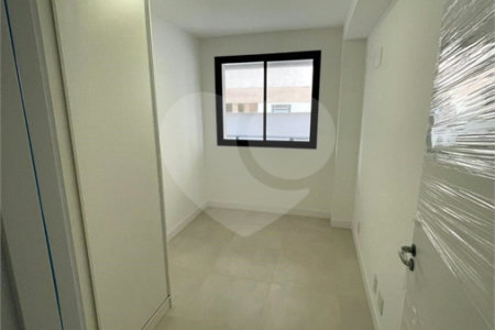 Apartamento à venda com 3 quartos, sendo 1 suíte, em Maracanã, Rio de Janeiro, RJ