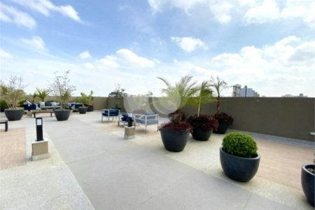 Apartamento à venda com 2 quartos, sendo 1 suíte,  em Parada Inglesa, São Paulo, SP