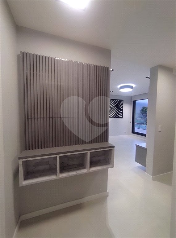 Casa à venda com 3 suítes no condomínio La Reserva Residencial, Atibaia - SP