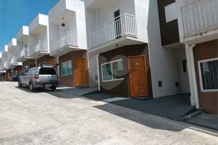 Casa à venda com 2 quartos no condomínio Residencial Monaco, Mogi das Cruzes - SP