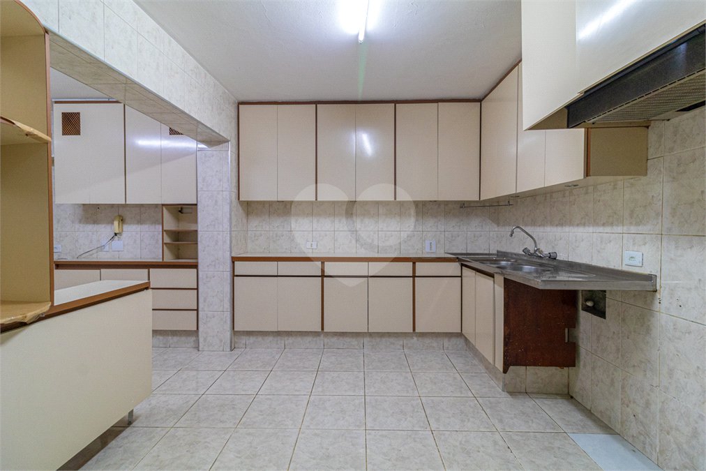 Casa à venda com 4 quartos, sendo 2 suítes, em Ipiranga, São Paulo, SP