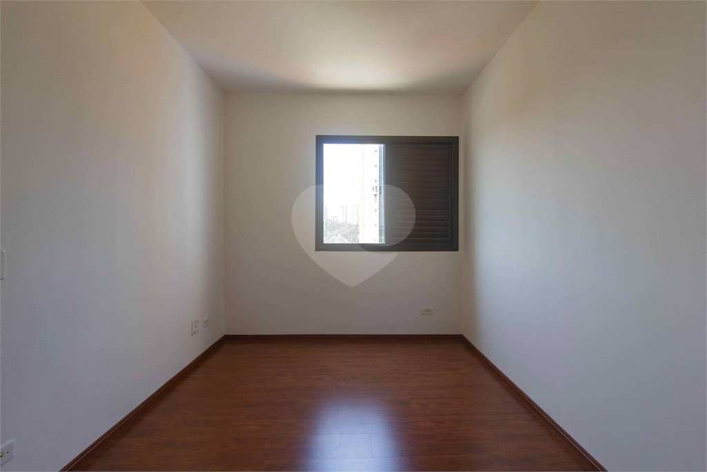 Apartamento residencial para Venda. Oportunidade abaixo do preço, Venha fazer uma visita.