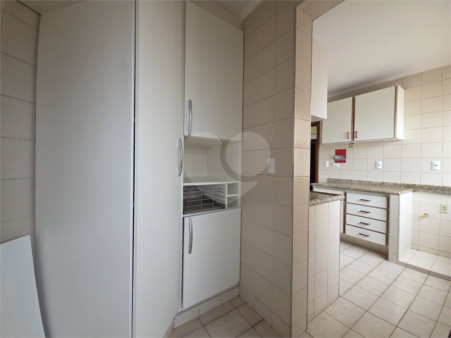Apartamento à venda com 3 quartos, sendo 2 suítes, no Centro, Sorocaba, SP