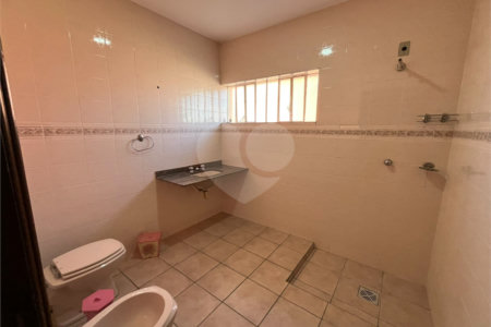 Casa à venda com 3 quartos, sendo 1 suíte, em Jardim Itália, Itapetininga, SP