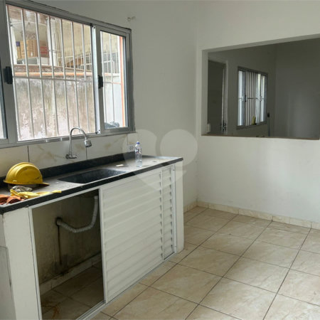 Casa para alugar com 1 quarto no condomínio Felipe Camarão, Poá - SP