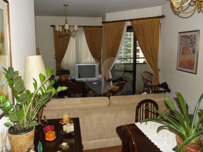 Apartamento à venda com 3 quartos, sendo 1 suíte, em Vila Andrade, São Paulo, SP