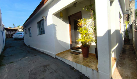 Casa à venda com 4 quartos em Vila Barth, Itapetininga, SP
