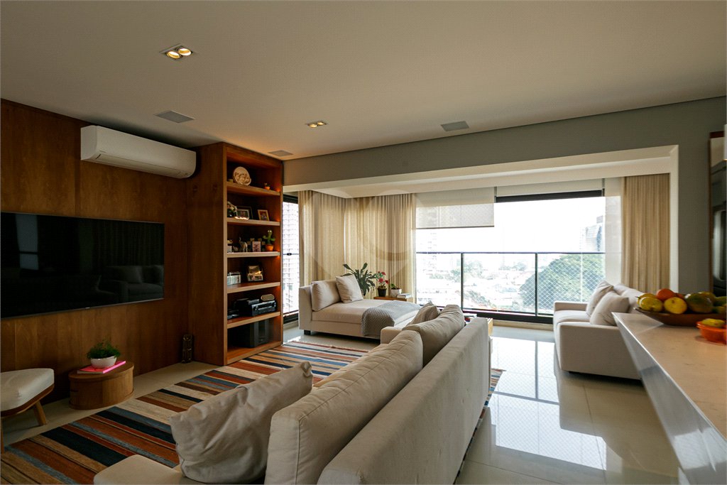 Apartamento à venda com 3 suítes em Brooklin, São Paulo, SP