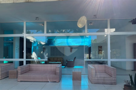 Casa à venda com 2 quartos, sendo 1 suíte, em Orla Norte, Porto Seguro, BA