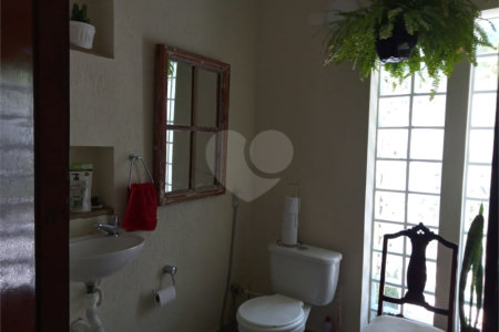 Sobrado à venda com 2 quartos, sendo 1 suíte, em Jardim Paulista, Mogi das Cruzes, SP