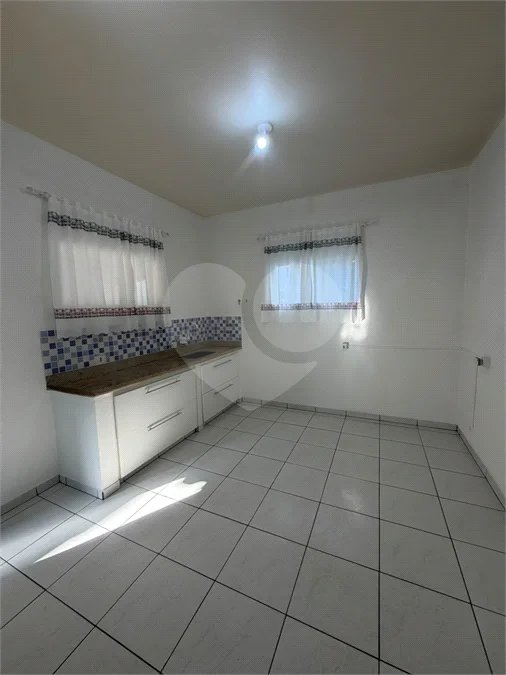 Casa para alugar com 2 quartos no Centro, Vinhedo, SP