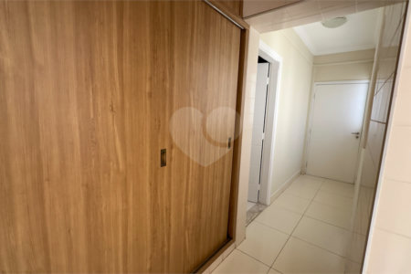 Casa para alugar com 4 quartos, sendo 3 suítes, em Vila Sfeir, Indaiatuba, SP