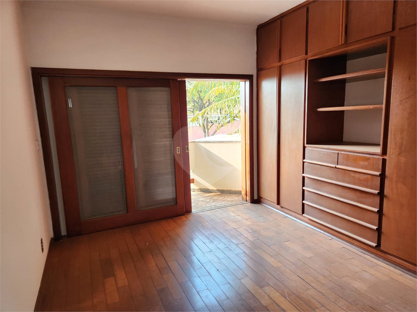 Casa à venda com 3 quartos, sendo 1 suíte, em Jardim Morumbi, Araraquara, SP