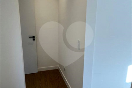 Casa à venda com 4 suítes no condomínio Residencial Granville, Atibaia - SP
