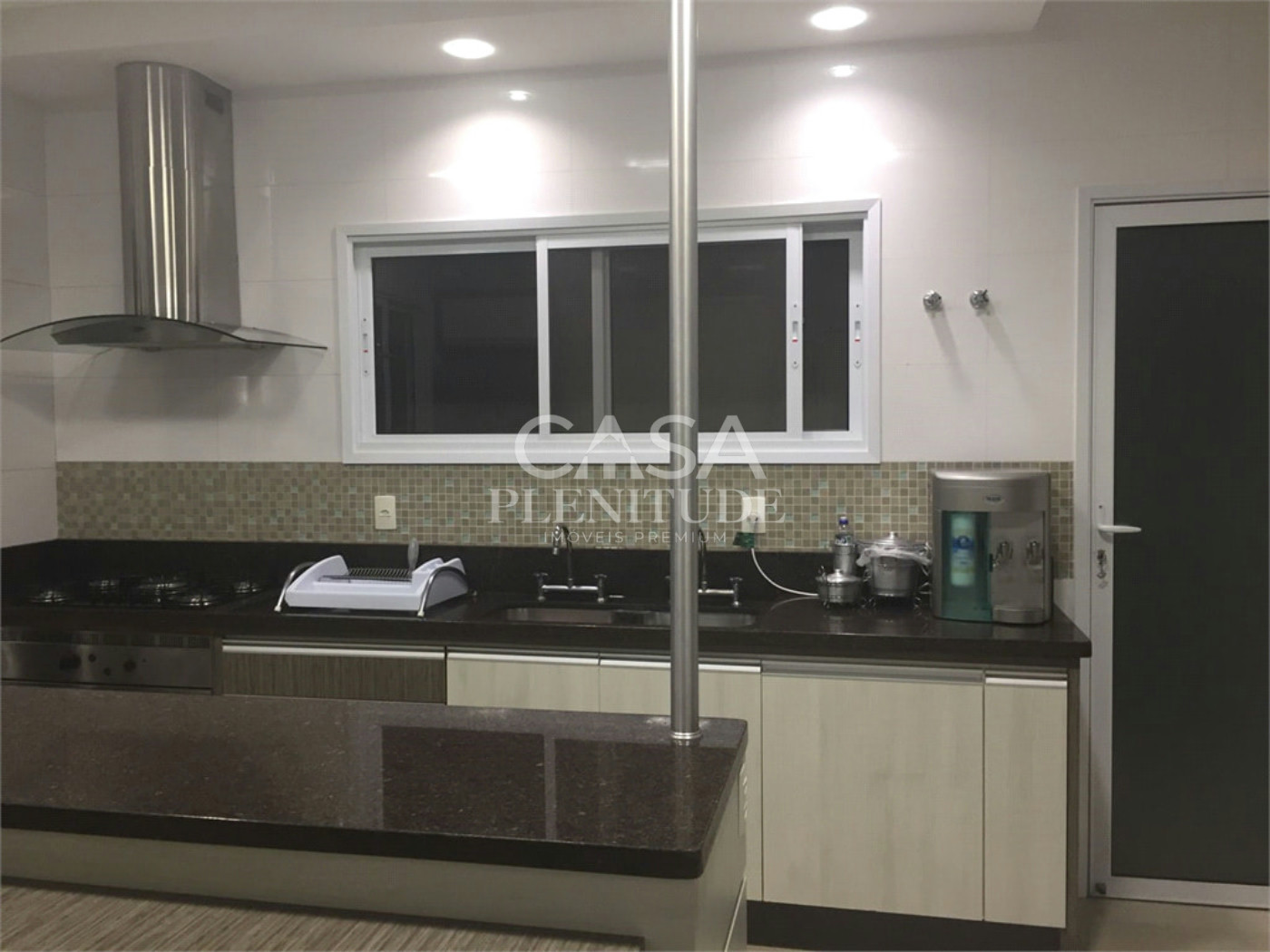 Casa em condomínio à venda com 3 suítes em Aparecidinha, Sorocaba, SP