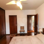 Sobrado à venda com 3 quartos, sendo 1 suíte,  em Vila Universitária, São Paulo, SP