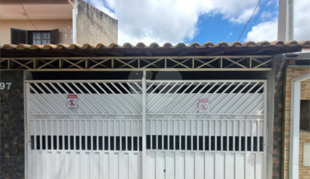 Casa à venda com 2 quartos, sendo 1 suíte, em Aparecidinha, Sorocaba, SP