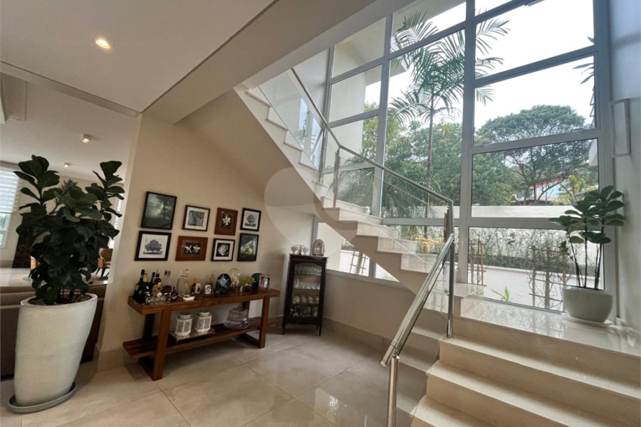 Casa à venda com 5 suítes no condomínio Cantareira, Mairiporã - SP