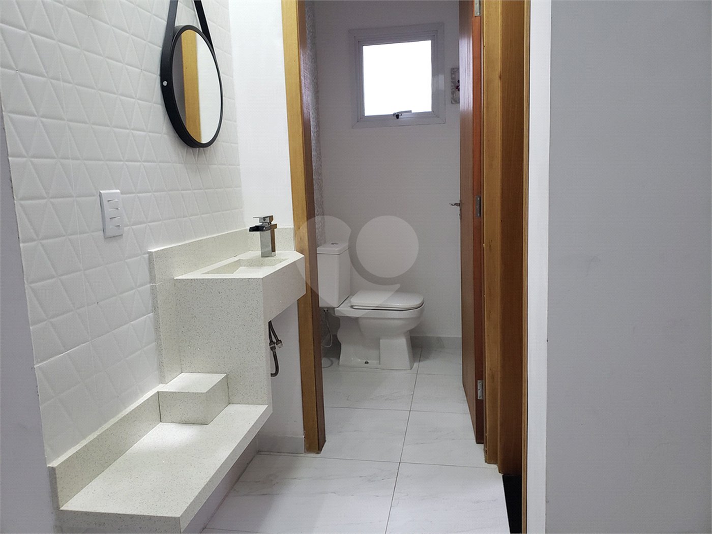 Casa à venda com 3 suítes no condomínio Residencial Veredas, Mogi das Cruzes - SP