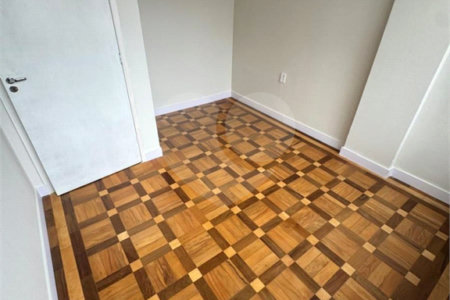 Apartamento à venda com 4 quartos, sendo 1 suíte, em Bela Vista, São Paulo, SP
