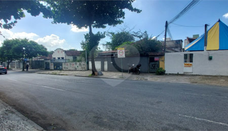 Casa de Vila à venda com 1 quarto em Campo Grande, Rio de Janeiro, RJ