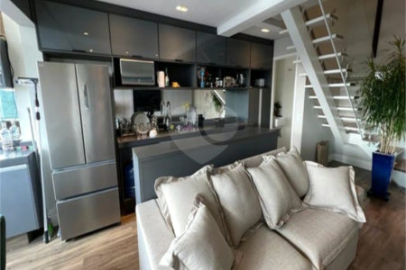 Apartamento Duplex com 1 Quarto e 2 Banheiros á Venda 60m² em Bela Vista - SP.