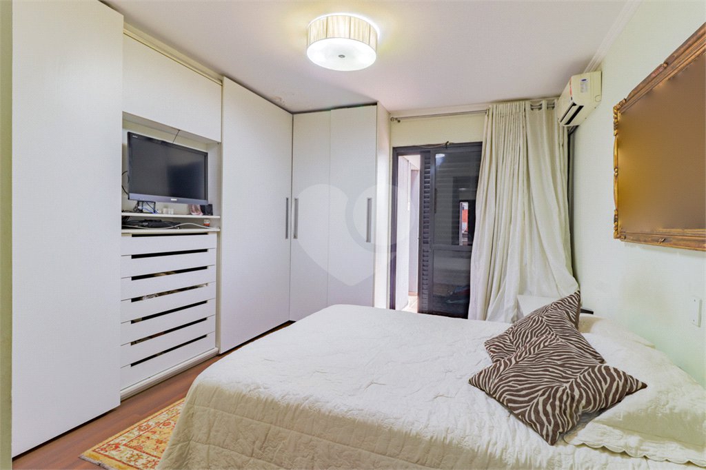 Cobertura à venda com 4 quartos, sendo 2 suítes,  em Perdizes, São Paulo, SP