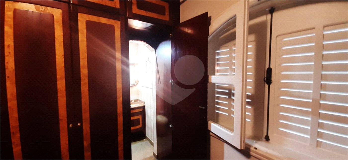 Sobrado à venda com 4 quartos, sendo 2 suítes, em Jardim França, São Paulo, SP
