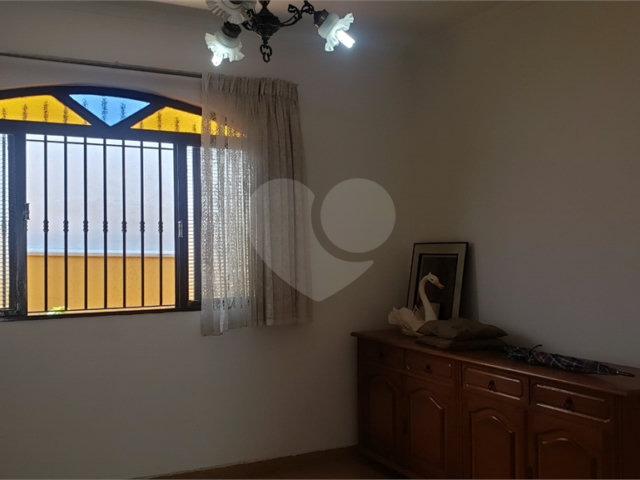 Casa Térrea à venda com 3 quartos, sendo 1 suíte,  em Campo Grande, São Paulo, SP