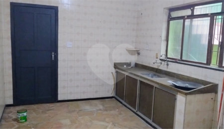 Sobrado à venda com 4 quartos em Vila Formosa, São Paulo, SP