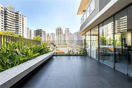 Apartamento à venda com 3 suítes em Campo Belo, São Paulo, SP