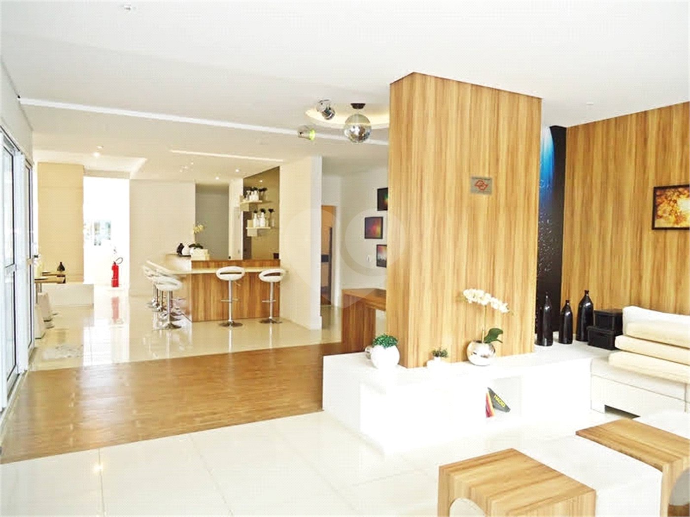 Apartamento à venda com 3 suítes em Santa Teresinha, São Paulo, SP