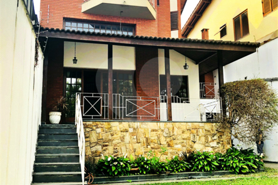 Sobrado à venda com 3 quartos, sendo 2 suítes,  em Mandaqui, São Paulo, SP