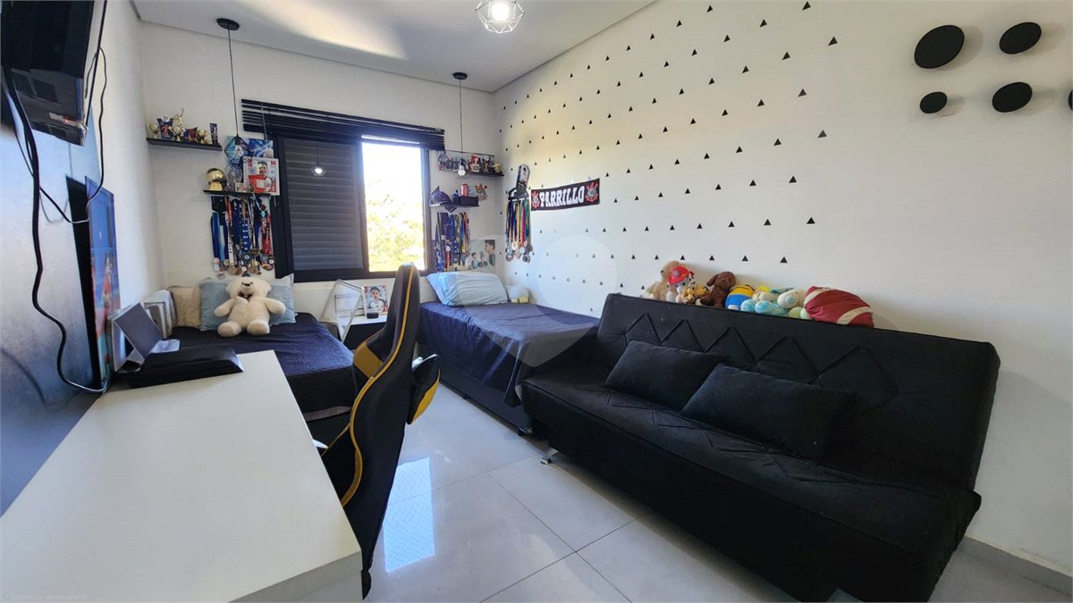 Casa à venda com 4 quartos, sendo 1 suíte, no condomínio Sun Lake, Sorocaba - SP
