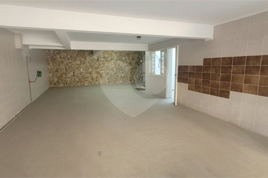 Sobrado à venda com 4 quartos, sendo 2 suítes, em Tucuruvi, São Paulo, SP