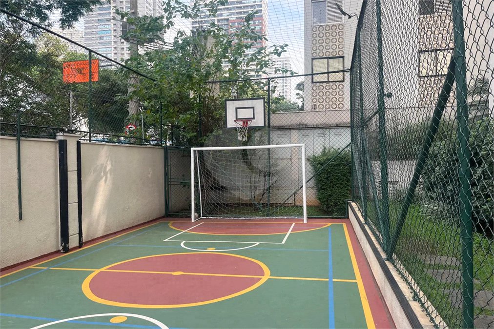Apartamento à venda ou para alugar com 3 quartos, sendo 1 suíte, em Vila Pompéia, São Paulo, SP