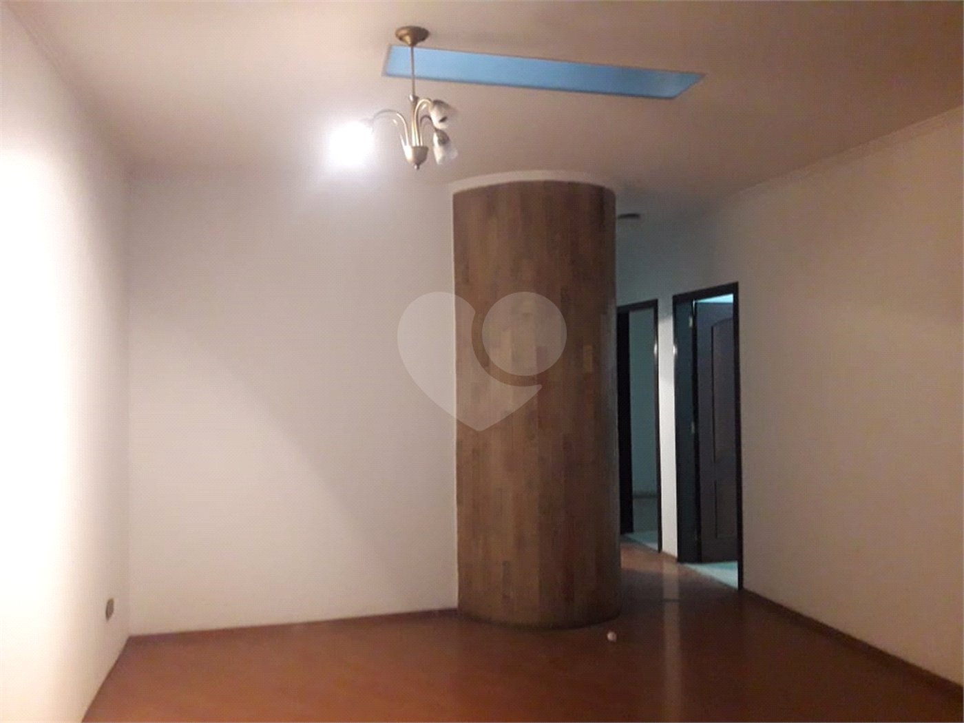 Sobrado à venda com 4 quartos, sendo 1 suíte, em Jaçanã, São Paulo, SP