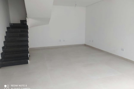 Sobrado com 3 dormitórios à venda, 107 m² por R$ 825.000,00 - Estuário - Santos/SP
