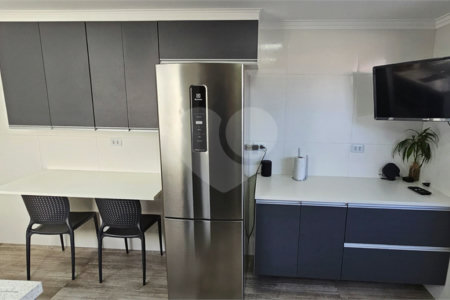 Triplex à venda com 2 quartos, sendo 1 suíte, em Vila Metalúrgica, Santo André, SP