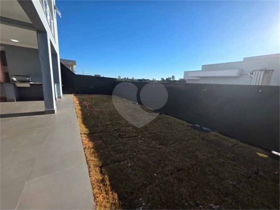 Casa à venda com 3 suítes em Marambaia, Vinhedo, SP