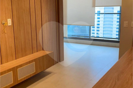 Apartamento à venda ou para alugar com 2 suítes em Pinheiros, São Paulo, SP