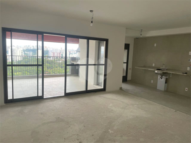 Apartamento à venda com 3 suítes em Alto da Boa Vista, São Paulo, SP