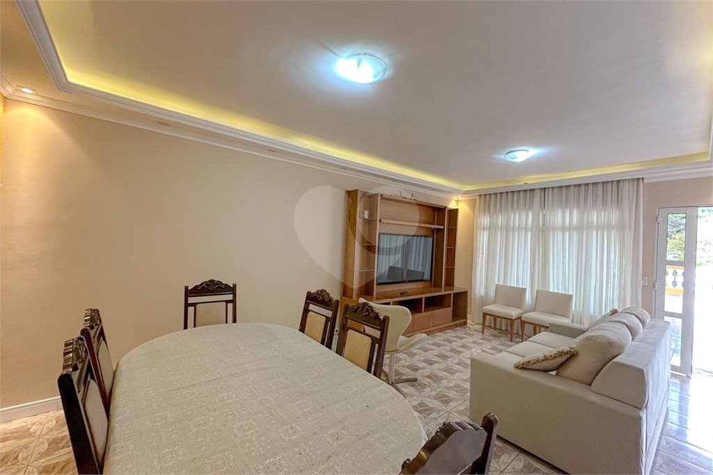Casa para alugar com 3 quartos, sendo 1 suíte, em Vila Anglo Brasileira, São Paulo, SP