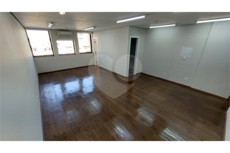 Sala à venda em Vila Leopoldina, São Paulo, SP