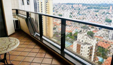 Apartamento à venda com 5 quartos, sendo 4 suítes,  em Bosque da Saúde, São Paulo, SP