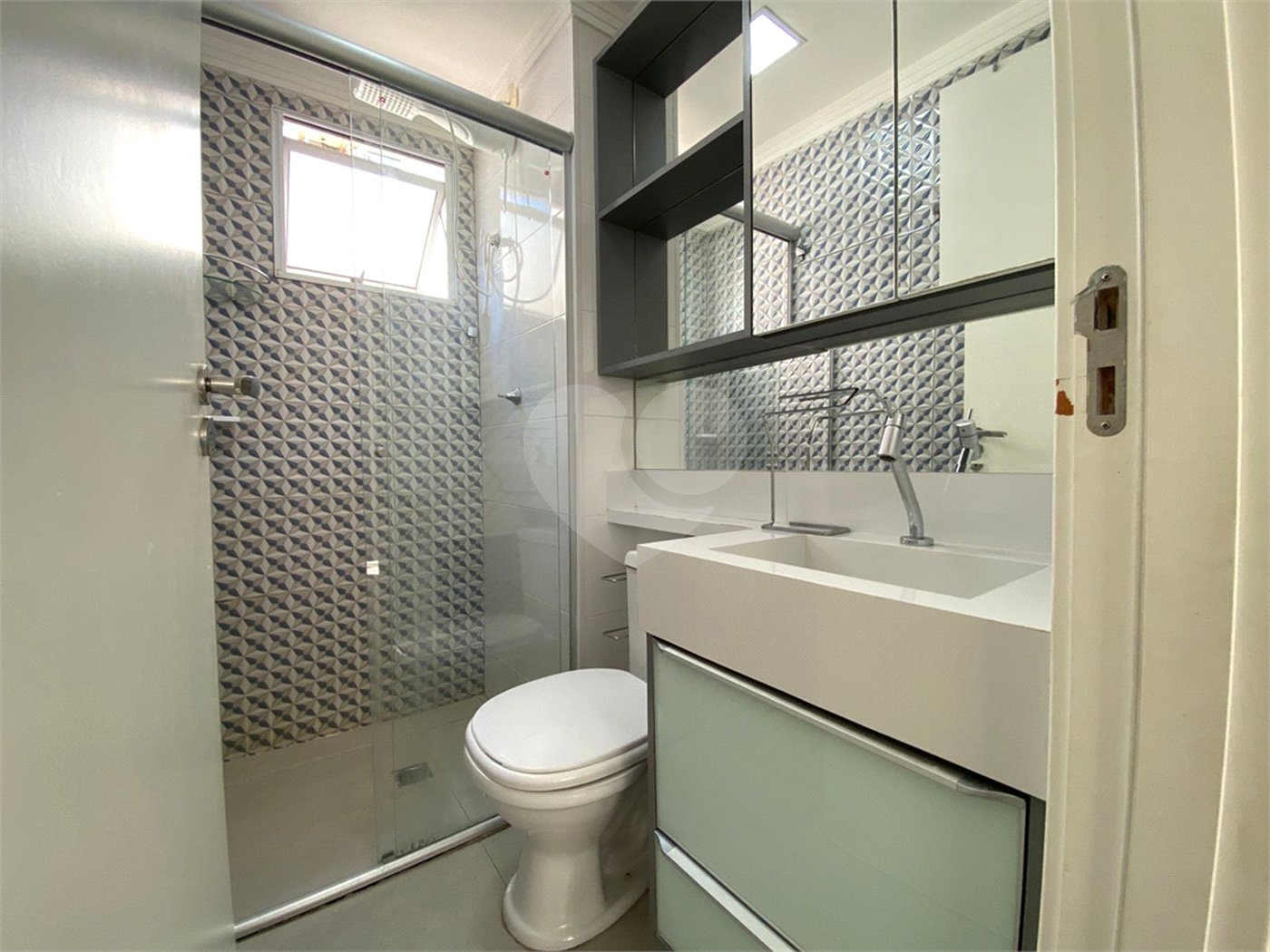 Apartamento à venda com 2 quartos em Glória, Várzea Grande, MT