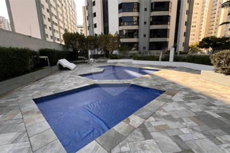 Apartamento à venda com 4 quartos, sendo 1 suíte, em Vila Mariana, São Paulo, SP