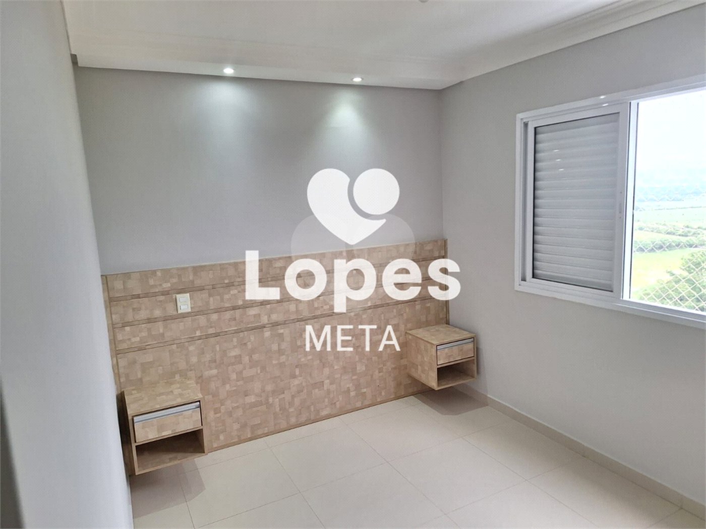 Apartamento à venda com 3 quartos, sendo 1 suíte, em Vila Industrial, São José dos Campos, SP