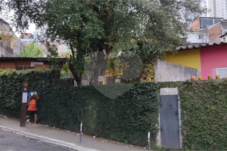 Casa à venda com 3 quartos em Jardim das Palmas, São Paulo, SP