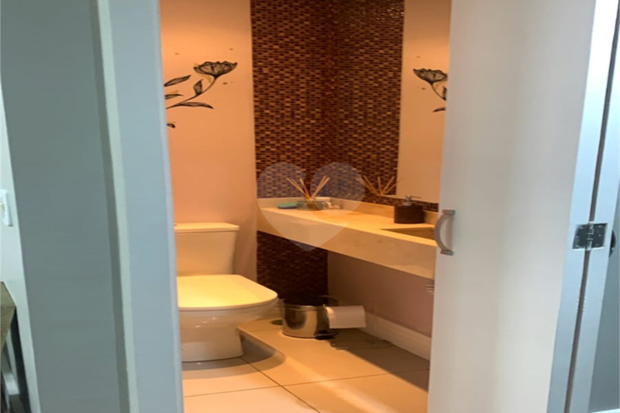Sobrado à venda com 3 quartos, sendo 2 suítes, em Jardim São Paulo(zona Norte), São Paulo, SP